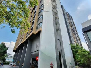 Wohnung zum Kauf mit 1 Zimmer in Mueang Samut Prakan, Samut Prakan