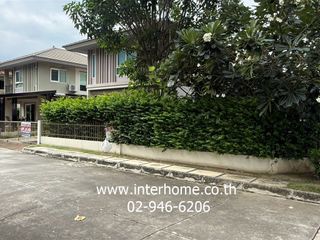Casa en venta de 4 habitaciones en Bang Bo, Samut Prakan