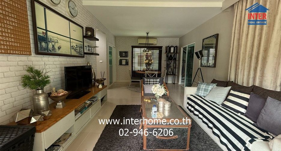 Casa en venta de 4 habitaciones en Bang Bo, Samut Prakan