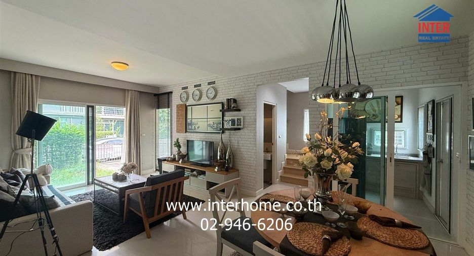 Casa en venta de 4 habitaciones en Bang Bo, Samut Prakan
