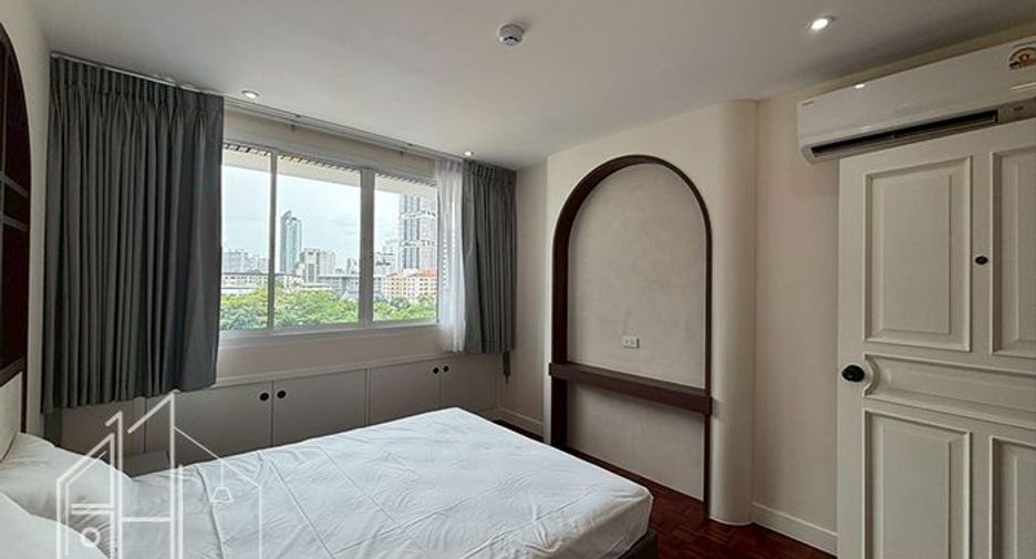 À louer 2 chambres appartement à Khlong Toei, Bangkok