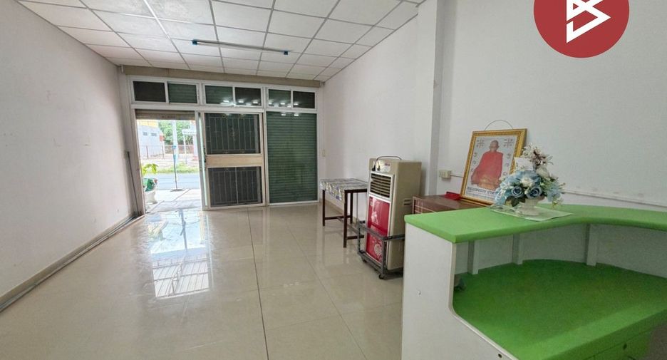 Local comercial en venta de 3 habitaciones en Tha Ruea, Phra Nakhon Si Ayutthaya
