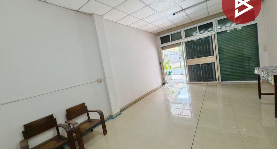 Local comercial en venta de 3 habitaciones en Tha Ruea, Phra Nakhon Si Ayutthaya