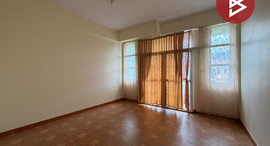 Local comercial en venta de 3 habitaciones en Tha Ruea, Phra Nakhon Si Ayutthaya