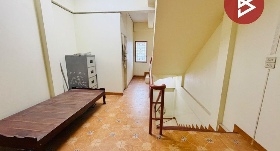 Local comercial en venta de 3 habitaciones en Tha Ruea, Phra Nakhon Si Ayutthaya