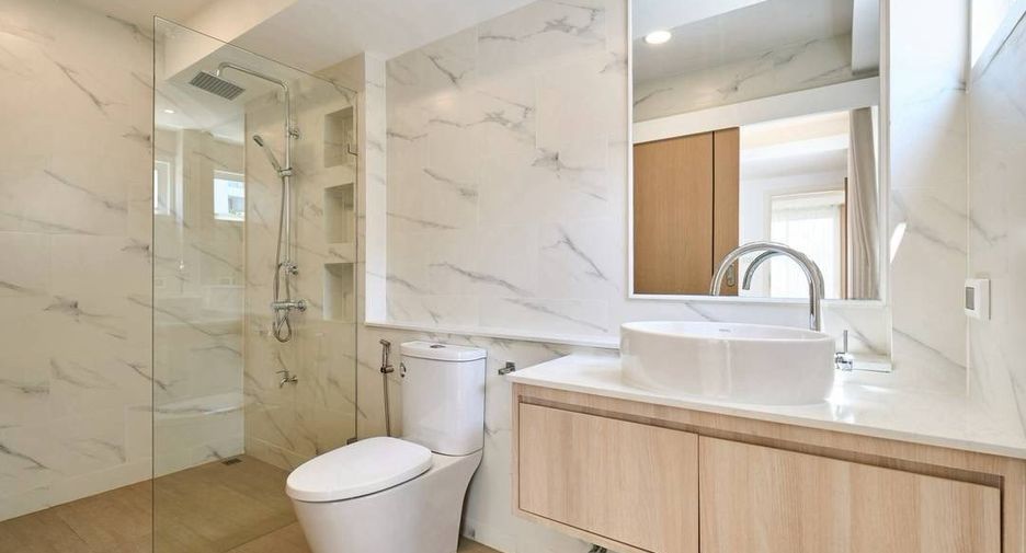 Villa en venta de 5 habitaciones en Mueang Chiang Mai, Chiang Mai