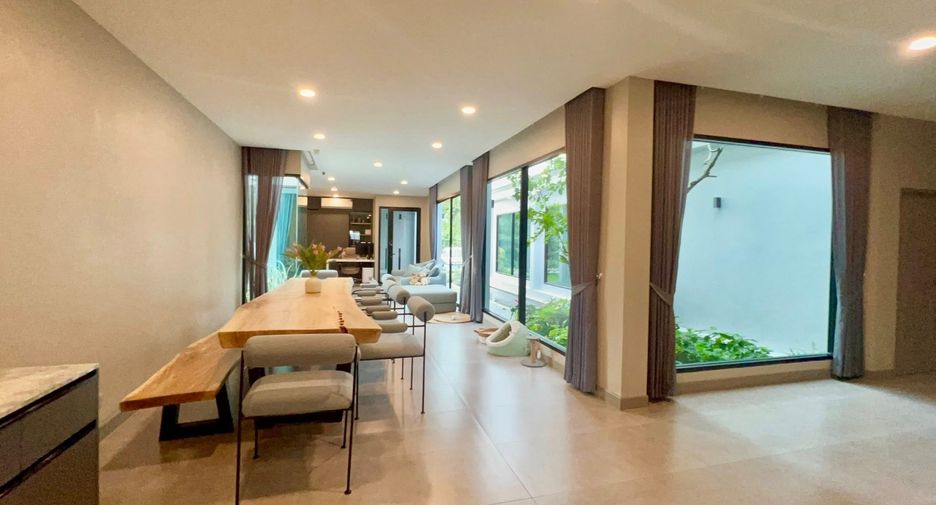 Villa zum Kauf mit 5 Zimmer in Mueang Chiang Mai, Chiang Mai