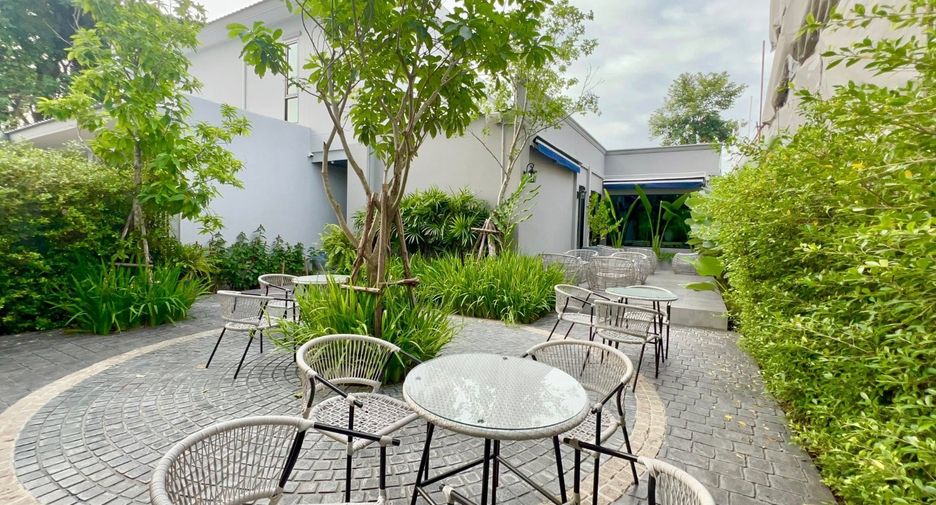 Villa zum Kauf mit 5 Zimmer in Mueang Chiang Mai, Chiang Mai