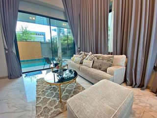 Villa zur Miete und zum Kauf mit 4 Zimmer in Bang Lamung, Chonburi