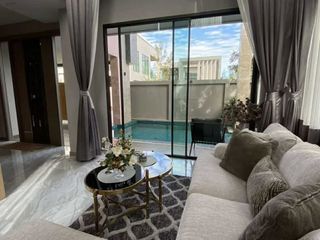 Villa zur Miete und zum Kauf mit 4 Zimmer in Bang Lamung, Chonburi