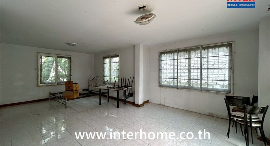 For sale 3 bedrooms house in Bang Sao Thong, Samut Prakan