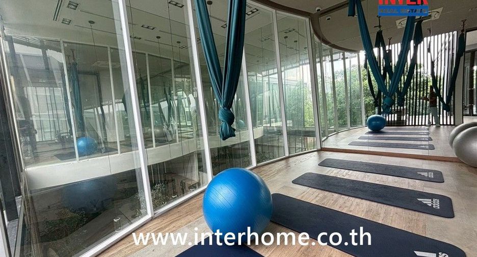 For sale 3 bedrooms townhouse in Don Mueang, Bangkok