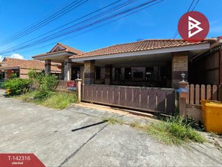 Haus zum Kauf mit 3 Zimmer in Si Racha, Chonburi