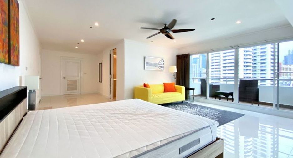 Wohnung zum Kauf mit 3 Zimmer in Watthana, Bangkok