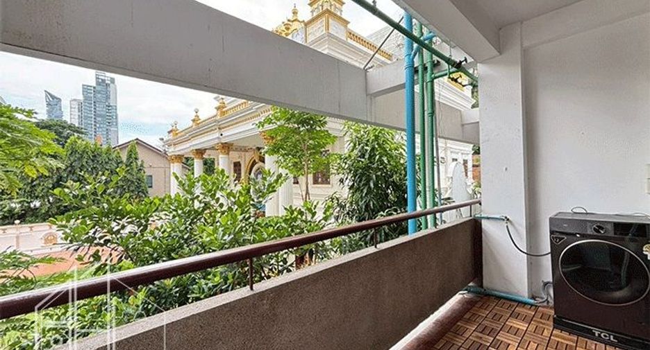 À louer 2 chambres condo à Khlong Toei, Bangkok