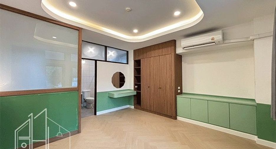 À louer 2 chambres condo à Khlong Toei, Bangkok