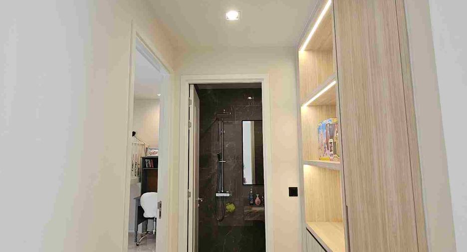 For sale 4 bedrooms house in East Pattaya, Pattaya
