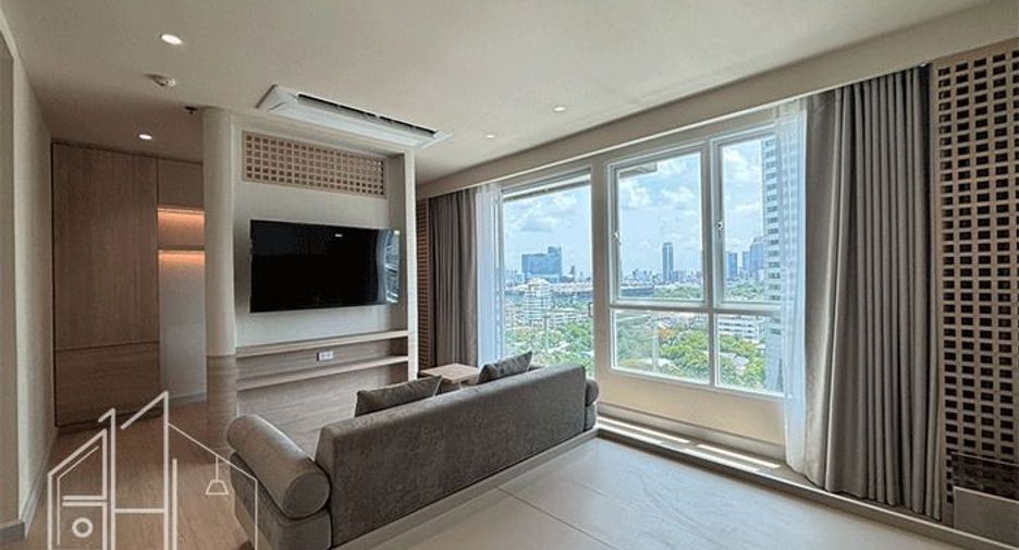 Condo en alquiler de 4 habitaciones en Khlong Toei, Bangkok