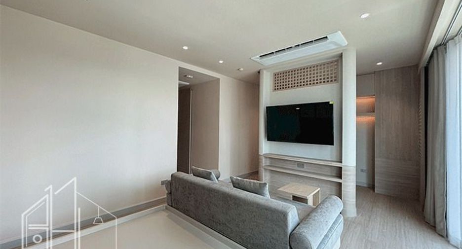 Condo en alquiler de 4 habitaciones en Khlong Toei, Bangkok