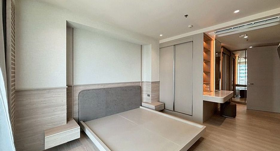 À louer 4 chambres appartement à Khlong Toei, Bangkok