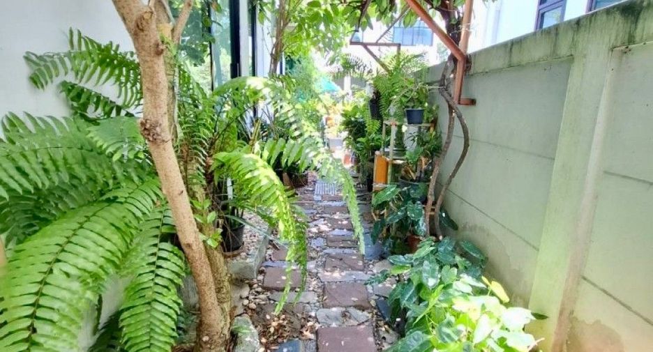 Casa en venta de 3 habitaciones en Phan Thong, Chonburi