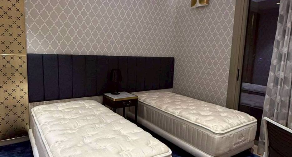 For rent and for sale 2 bedrooms condo in Khlong San, Bangkok