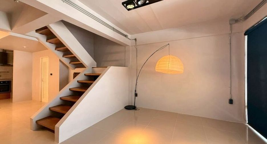 Reihenhaus zur Miete mit 2 Zimmer in Wang Thonglang, Bangkok