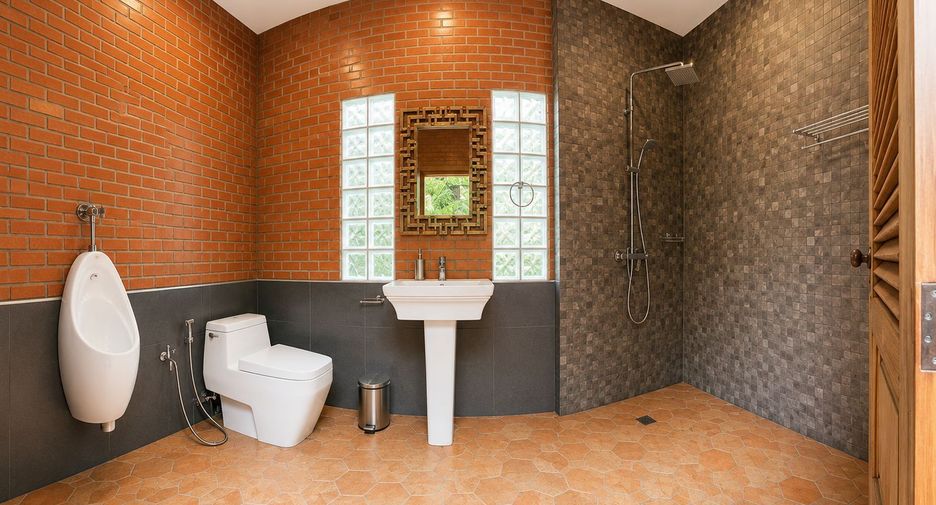 For sale 3 bedrooms house in Chatuchak, Bangkok