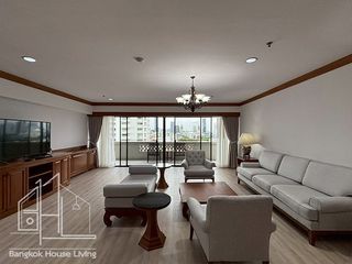 For rent 4 ベッドルーム apartment in Watthana, Bangkok