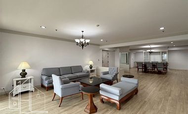 Condo en alquiler de 3 habitaciones en Watthana, Bangkok