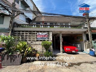 For sale 2 ベッドルーム townhouse in Chatuchak, Bangkok