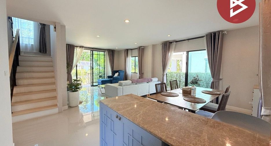 Haus zum Kauf mit 4 Zimmer in Bang Bo, Samut Prakan
