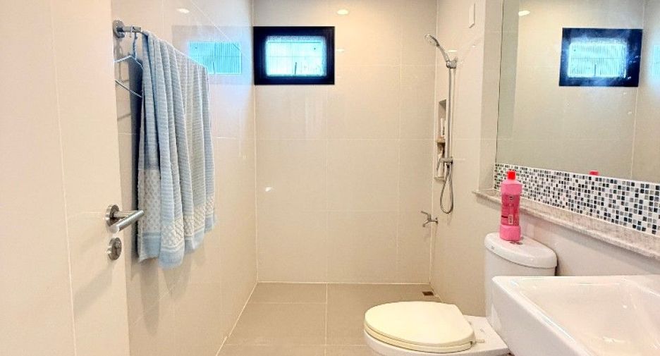 Haus zum Kauf mit 4 Zimmer in Bang Bo, Samut Prakan
