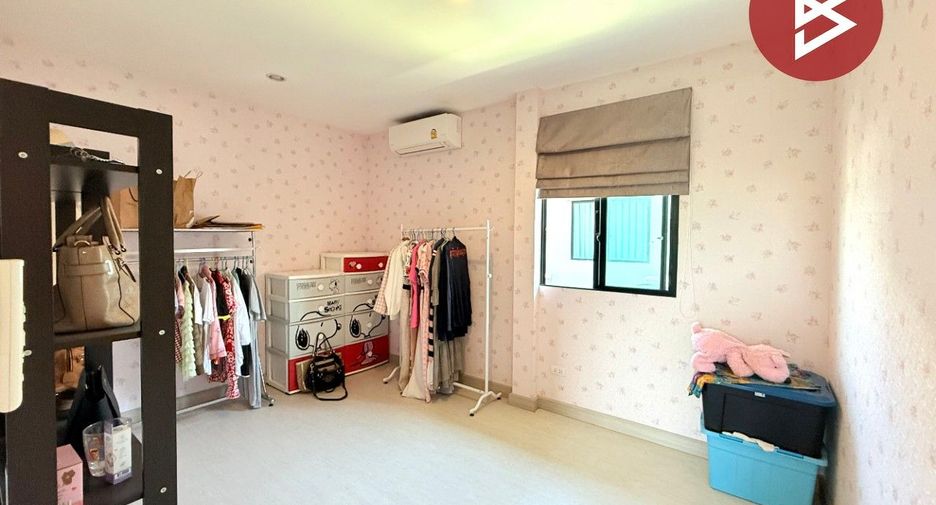Haus zum Kauf mit 4 Zimmer in Bang Bo, Samut Prakan