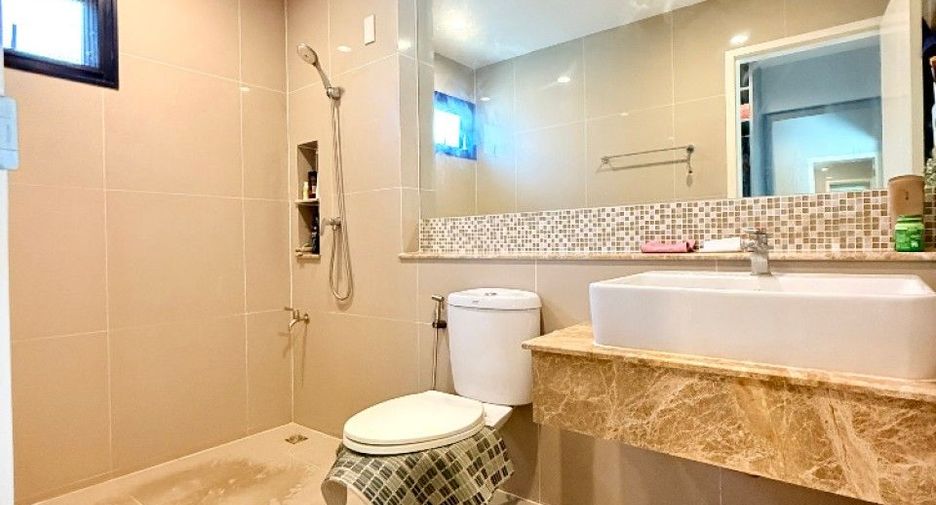 Haus zum Kauf mit 4 Zimmer in Bang Bo, Samut Prakan