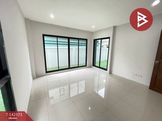 Haus zum Kauf mit 3 Zimmer in Si Racha, Chonburi