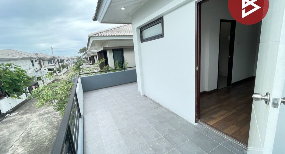 Casa en venta de 3 habitaciones en Si Racha, Chonburi