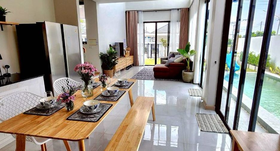For sale 4 bedrooms villa in Hang Dong, Chiang Mai