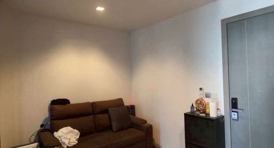 Condo en alquiler de 1 habitaciones en Huai Khwang, Bangkok