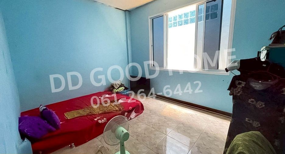 Casa en venta de 4 habitaciones en Chawang, Nakhon Si Thammarat