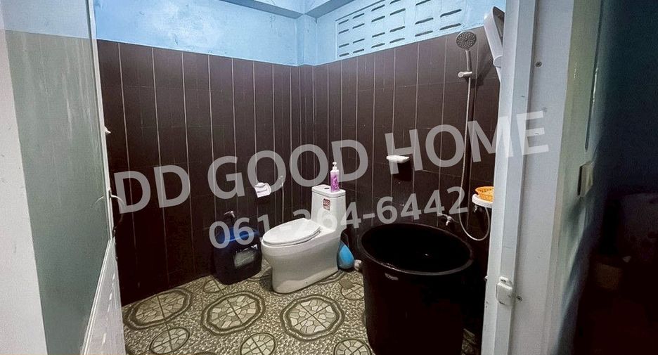 Casa en venta de 4 habitaciones en Chawang, Nakhon Si Thammarat