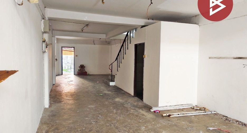 Local comercial en venta de 1 habitaciones en Phasi Charoen, Bangkok