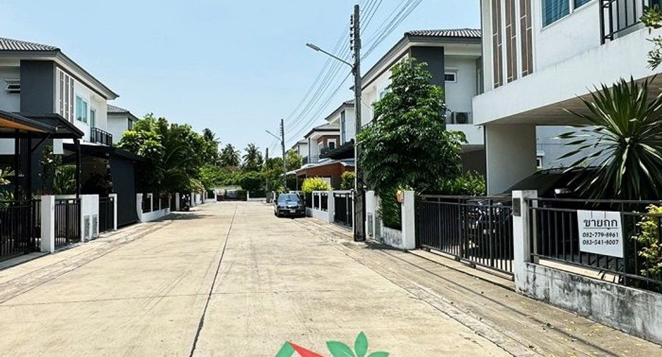 出售 3 卧室 独立屋 在 Bang Khae, 曼谷