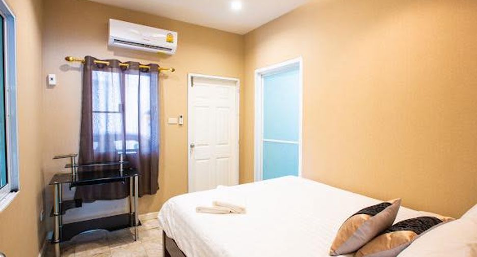 For rent 5 bedrooms villa in Mueang Chiang Mai, Chiang Mai