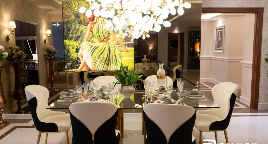 For sale 2 bedrooms condo in Pratumnak, Pattaya