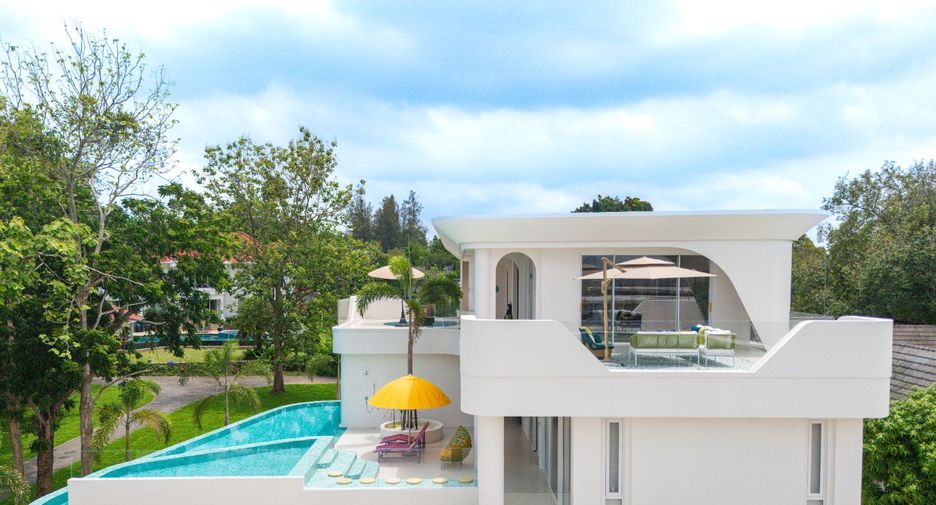 For sale 6 bedrooms villa in Huay Yai, Pattaya