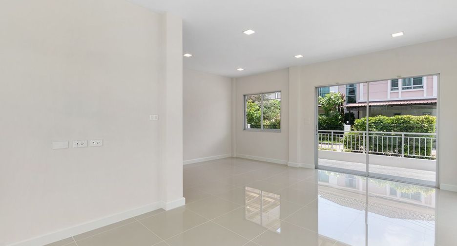 À vendre 3 chambres maison à Bang Kruai, Nonthaburi