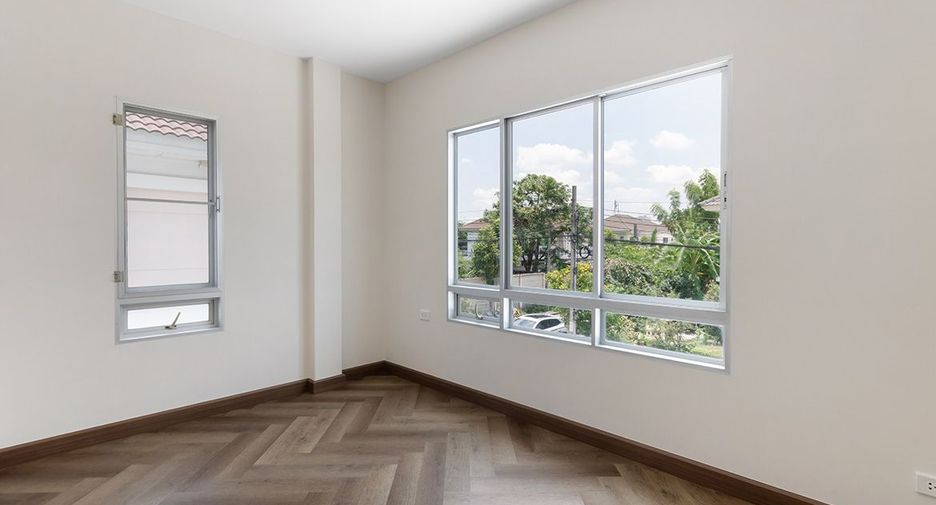 À vendre 3 chambres maison à Bang Kruai, Nonthaburi
