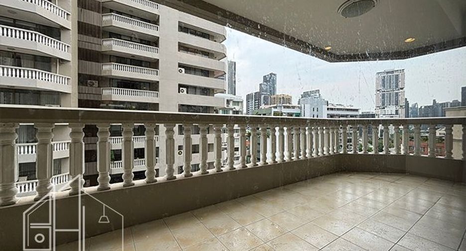 Apartamento en alquiler de 4 habitaciones en Khlong Toei, Bangkok