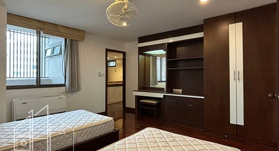 Apartamento en alquiler de 4 habitaciones en Khlong Toei, Bangkok